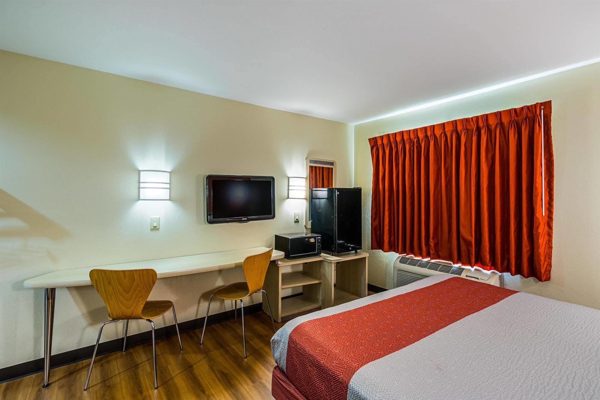 Motel 6-Urbana, Il Шампейн Экстерьер фото
